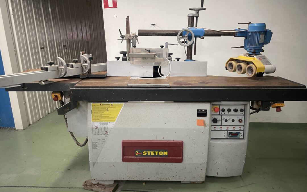 IDEMO85 vend une Toupie tenonneuse d’occasion STETON T55 I – CL